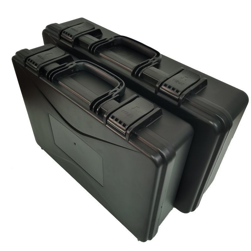 Caja de protección de gran capacidad Caja de almacenamiento a prueba de choque Caja de protección de lente de plástico engrosado Caja de herramientas de hardware portátil UAV