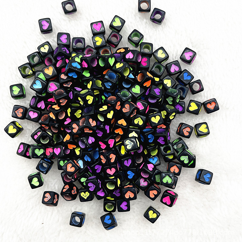 6mmアクリル散珠カラー英語滴油アルファベットビーズDIYアクセサリー子供早教ビーズ