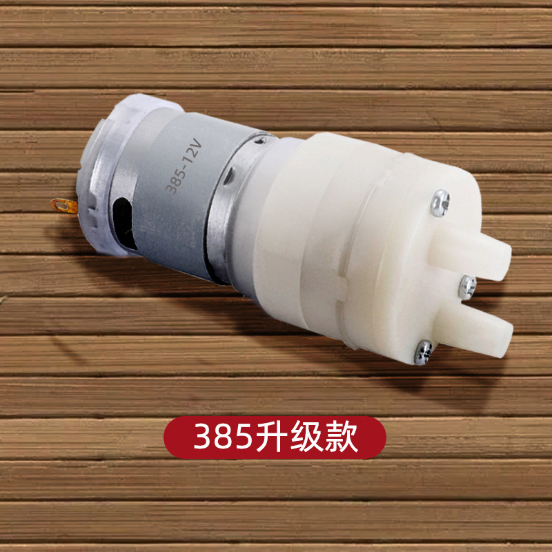 お茶のバーの機械はポンプのお茶を引き出して電気の湯沸かし器を備えます。|undefined