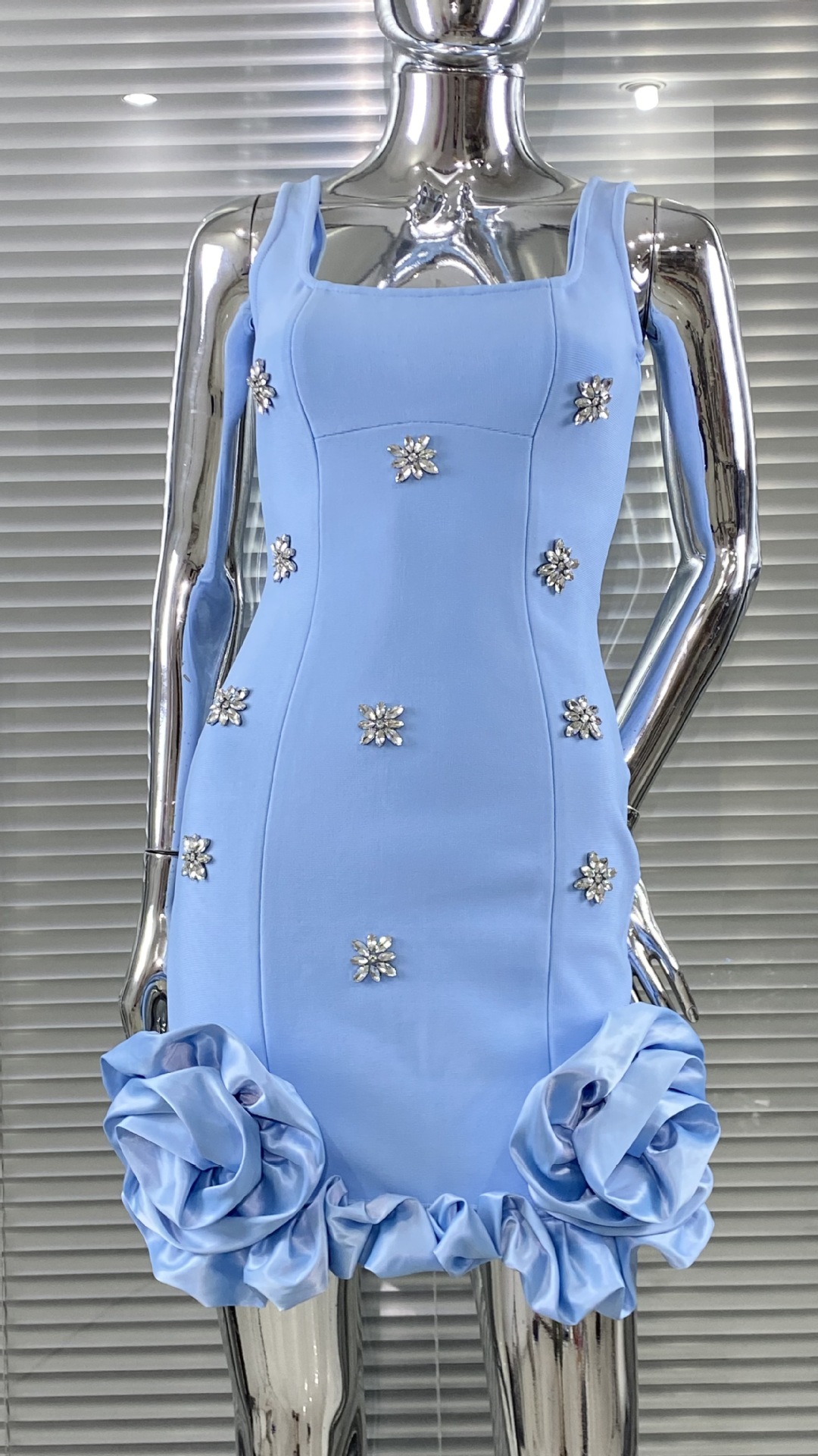 Women's Clothing Luxury Sleeveless Bandage Dress Rhinestone Embellished Tulip Shaped Skirt Bodycon Style Party Women's Clothing_ecoleips.com