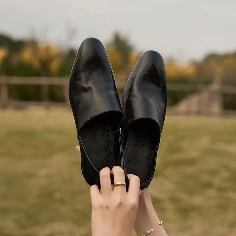 2026 primavera y verano explosivo cabeza redonda estilo británico Leaflet zapatos pequeños zapatos de cuero un pie de calzado de hombre zapatos de tacones gruesos zapatos de mujer