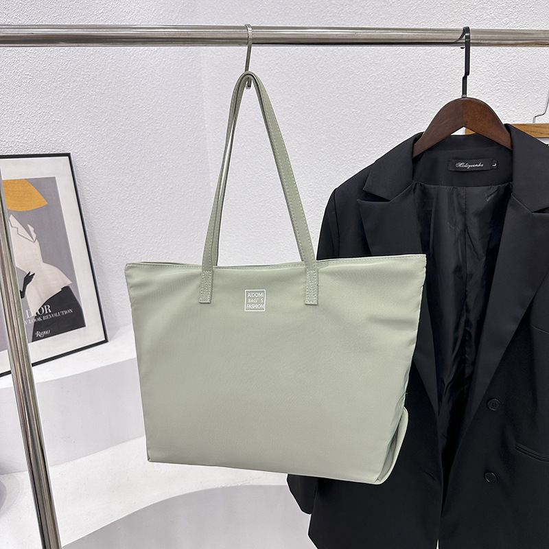 New Arrival Commuter Tote Bag Canvas Waterproof Nylon Large Capacity Shoulder Bag For Women - Thumbnail 2
