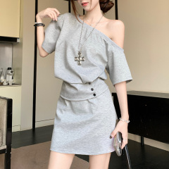 韩版设计感辣妹斜肩短袖上衣女夏季新款高腰显瘦气质半身裙两件套