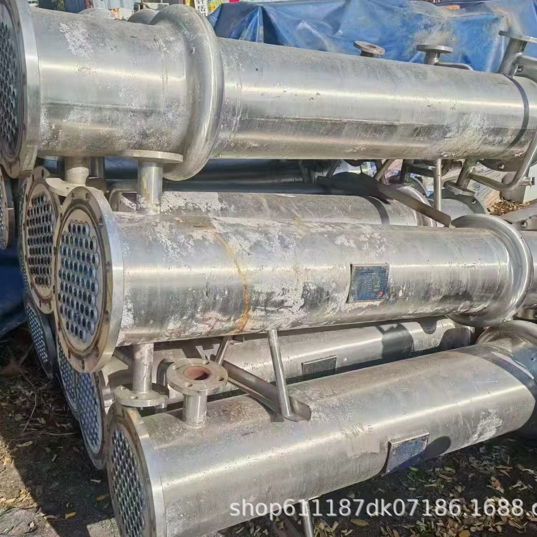 出售二手列管冷凝器不锈钢高压冷凝器 带膨胀节 耐腐蚀稳定性好