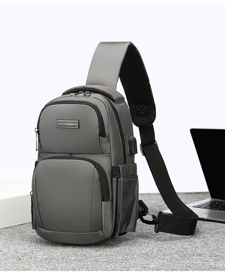 The new men's chest bag for the autumn of 2024, a trendy casual single-shoulder bag, a cross-border water-resistant rechargeable crossbody bag undefined