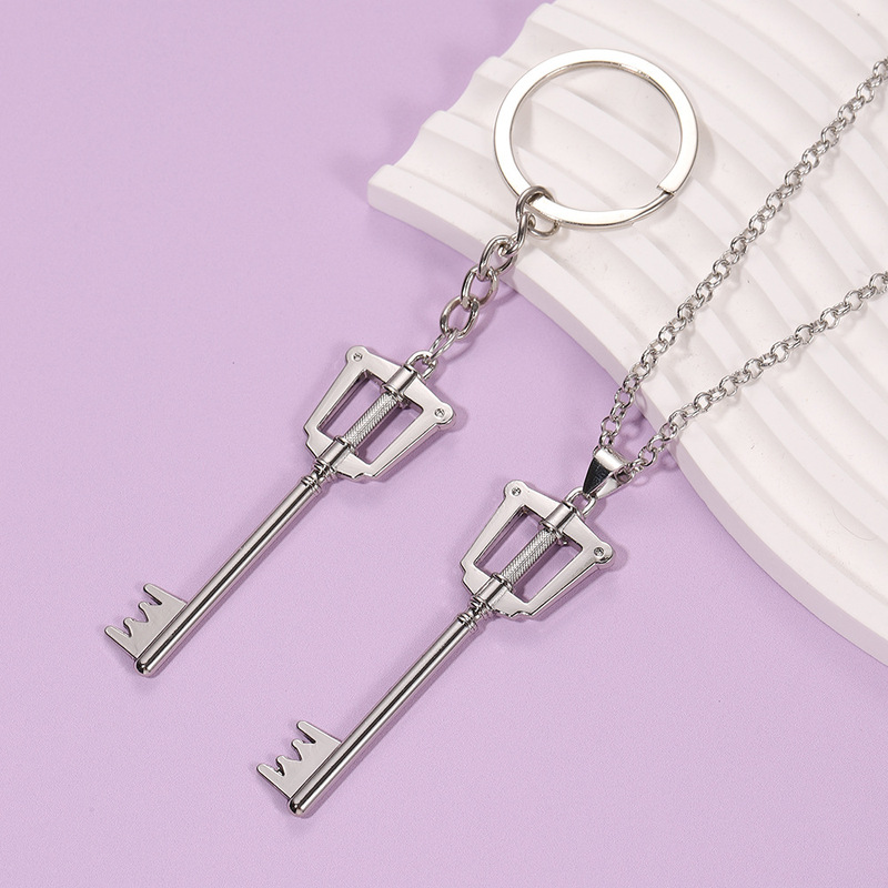 Cross-Border Popular Kingdom Hearts Key Necklace Kingdom Hearts Sora Pendant Keychain Pendant Wholesale