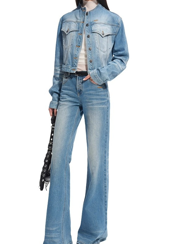 Women's Denim Jacket - Oversized Retro Style Cropped Denim Coat_voghion.com