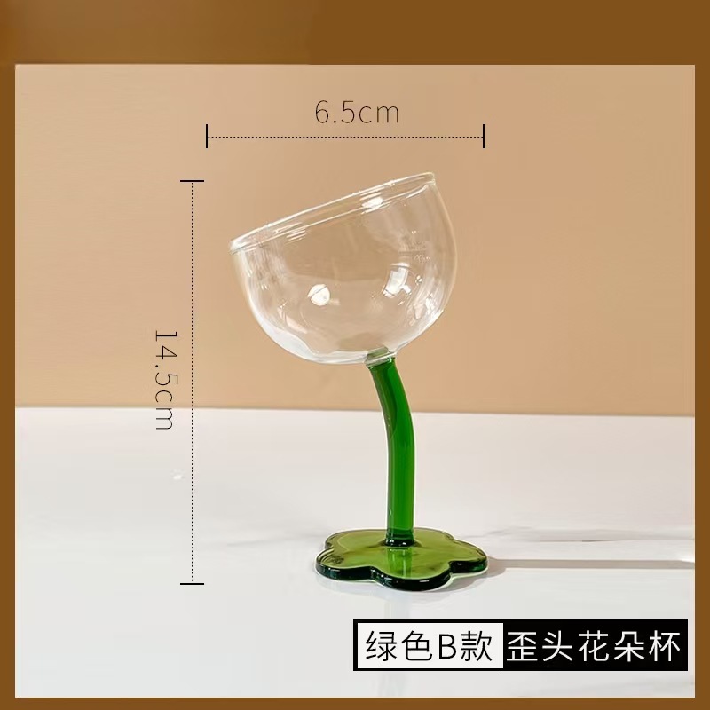 見栄えの良いインスタイルのガラスカップ、背の高い夏の冷たい飲み物ジュースカップ、アイスシャンパン、女の子の写真撮影用のバタフライウォーターカップ|undefined