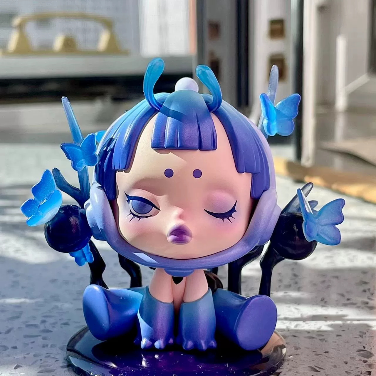 Фигурка в слепой коробке (SKULLPANDA) серия Dream Eater — коллекционная, 12+1 скрытый вариант