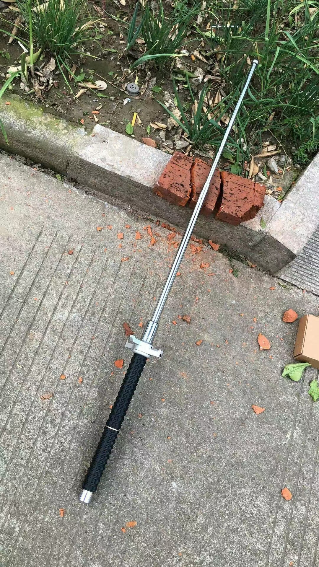 一米挡刀甩棍护手甩棍三节棍伸缩三节棍合金钢阻力锁定防身户外