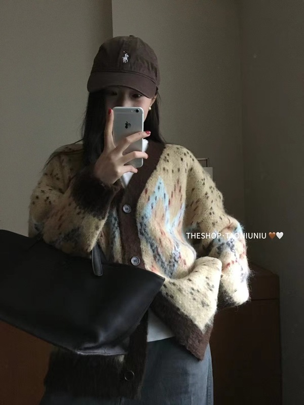 高级感复古提花v领针织开衫女秋冬加厚单排扣宽松费尔岛毛衣外套|undefined