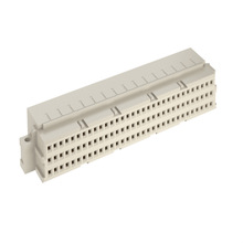 �¹�ERNI284260PCB������2.54mm���ĸ��96pin���ݴ�����1 Gbit/s