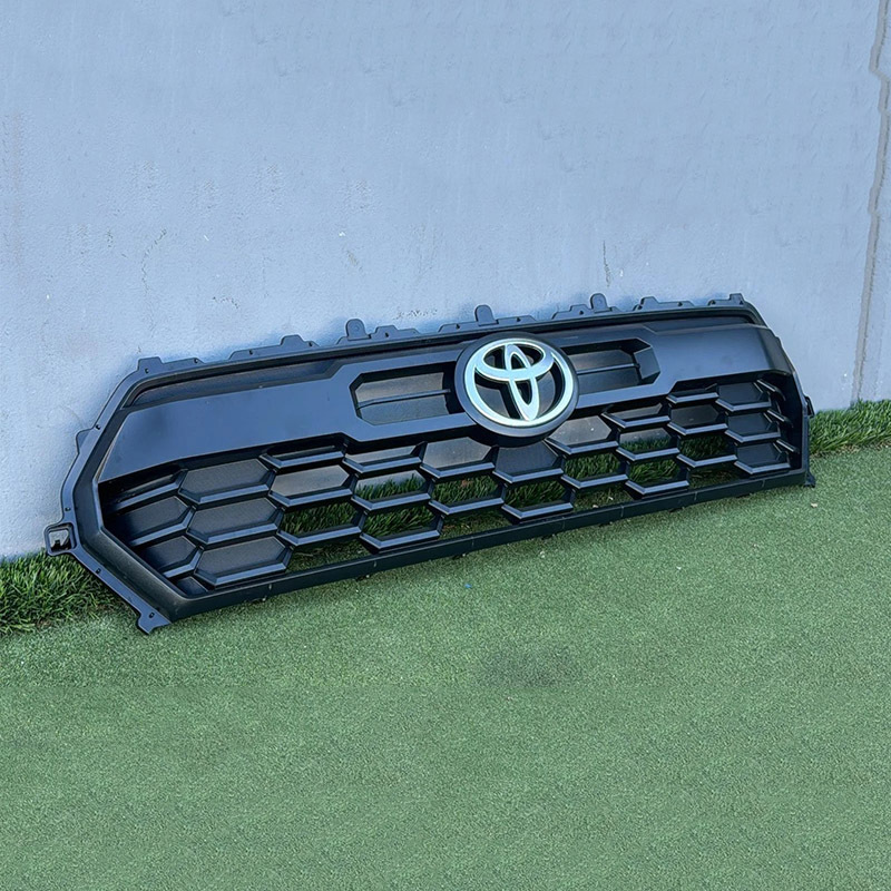 适用于24款丰田塔库玛中网(中配)/ FRONT GRILLE 53111-AK030