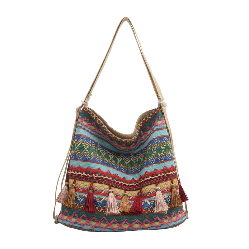 Características nacionales bolsas de mano para mujeres 2024 nuevo estilo en línea bolsas de hombro de viajes casuales de moda de chicas bolsas de borda