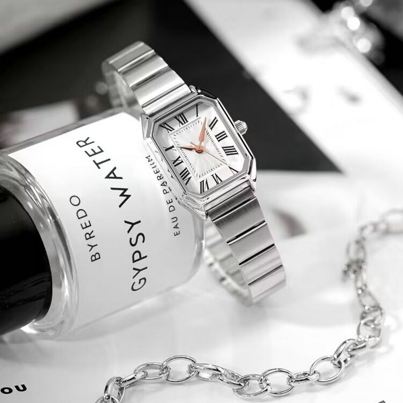 Classic Ins Watch Women's Niche Light Luxury Women's and Women's Simple Elegant Retro High-end Student Fashion Women's Watch