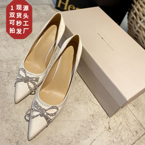  New White High Heels Women's Satin Bow Rhinestone Pointed Temperament Bridesmaid Shoes Women's Wedding Shoes