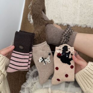 �Nޱ÷����¶�� ���۽M�ϸ��ӻ�߅�Ѷ��m��Ů�nϵins�M���u��ë�m