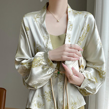 24年夏季新款新中式国风丝滑缎面印花百搭衬衫长袖女盘扣上衣披肩