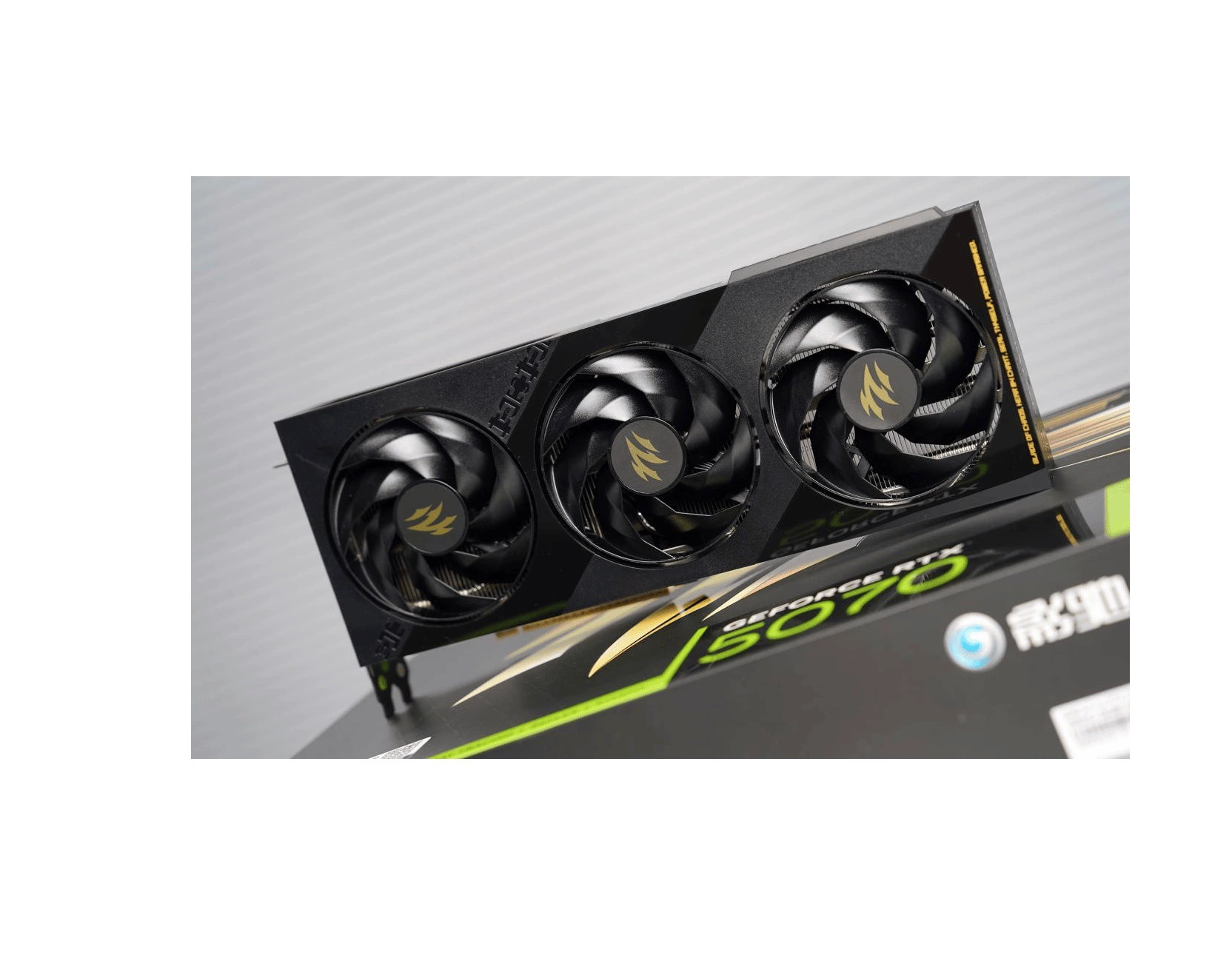 GALAXY/Chi графическая карта RTX 5070 12G DDR7 FLOUR бренд новый