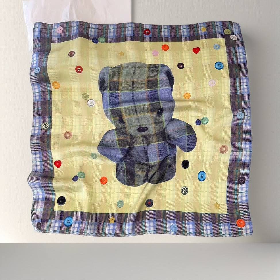 34# Lenço quadrado com botão de urso (EA1723)