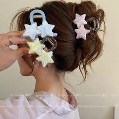夏の新鮮で甘い女の子かわいい五芒星クリップ 2025 新しいハイエンドサメクリップシンプルで多用途な女性用ヘアクリップ
