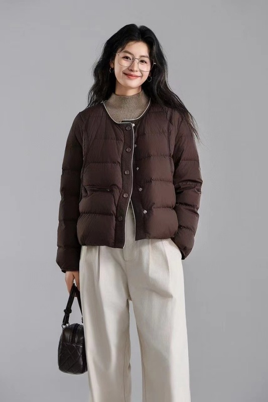 轻薄短款简约羽绒服女2025冬季新款时尚圆领宽松白鸭绒保暖外套潮|undefined