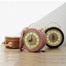 英国小众包包女2025新款复古手提包创意时钟钟表包奇葩趣味小圆包