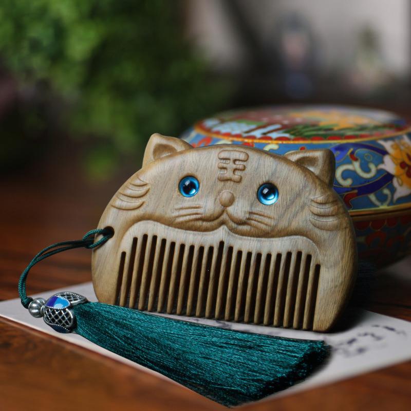 Natural Green Sandalwood Animal Wooden Comb, Twelve Zodiac Sign Comb, Cute Baby First Birthday Comb, Portable Gift Natural Green Sandalwood Animal Wooden Comb, Twelve Zodiac Sign Comb, Cute Baby First Birthday Comb, Portable Gift