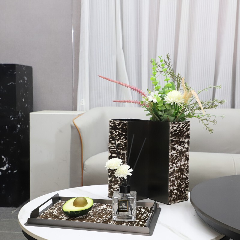 Modern minimalist metal horse hair flower tray suit decoration living room bedroom hotel model room home decoration