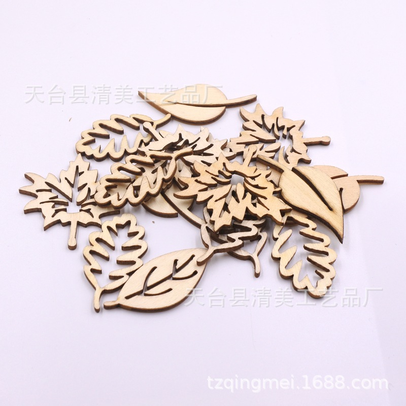 DIY una variedad de adornos de mezcla de madera en forma de hoja de árbol con forma de botón de madera 50 piezas por paquete