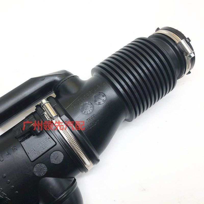 Suitable for Jaguar XF XJ XJL3.0T air intake pipe throttle intake pipe air duct three-way pipe