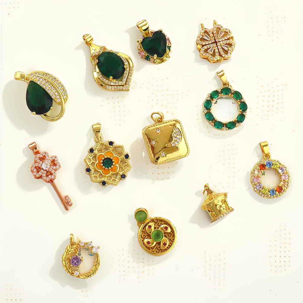 4g Weight Pendant Jewelry Making Type 11*31mm, 16 * 26mm Jewelry Making Size Zircon Inlay Material DIY Jewelry Accessories Classification 1 Piece Quantity Copper Material Heart Shape, Key Pattern All Seasons Season Plating Design Vintage Style Style 1 Piece 11*31mm 16 * 26mm Copper Zircon Heart Shape Key Pendant 无