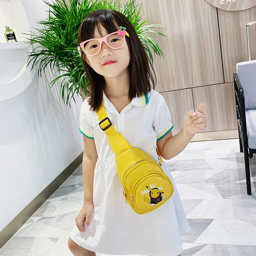 2024 Korean version of children's bag fashionable boys and girls chest bag cute cartoon children's shoulder bag casual baby crossbody bag