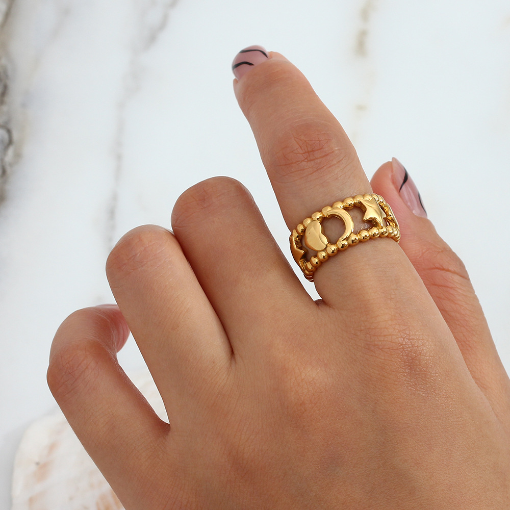 Fashion Stainless Steel Plated 18K Hollow Star Moon Heart-Shaped Ring