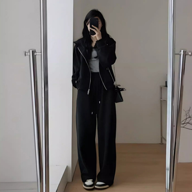 感休闲运动连帽卫衣外套女早秋季2025新款小个子穿搭初秋套装|undefined