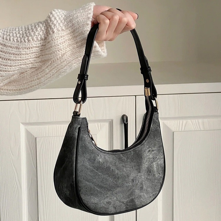 Niche Designer Color Crescent Shoulder Bag High-end Underarm Bag Women's Casual Texture Portable Crossbody Bag for Women