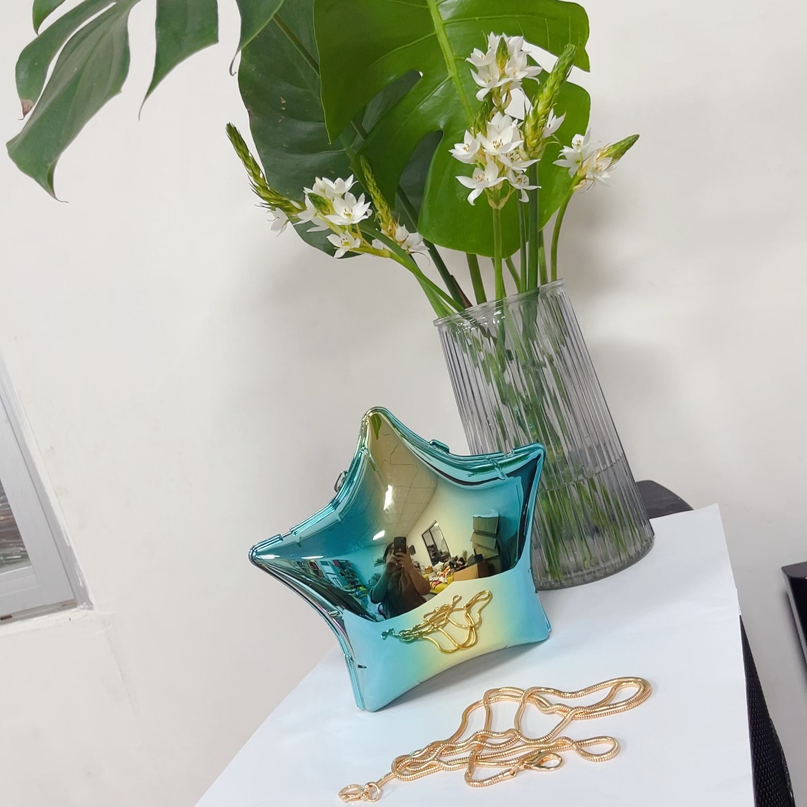 New Spring/Summer 2025 gold and silver star shoulder bag, mini chain bag, casual and fashionable crossbody acrylic bag undefined