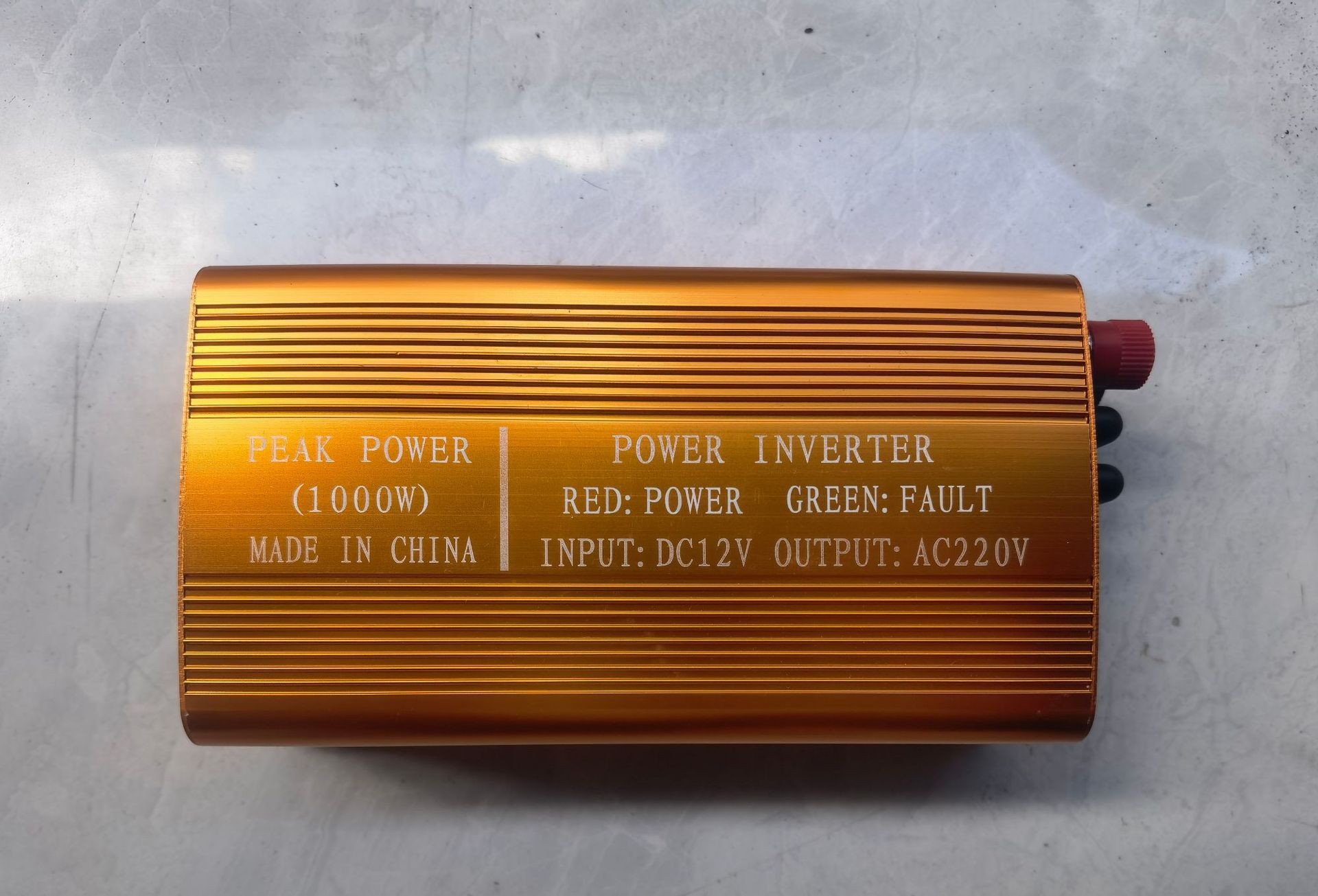 外贸款12V  1000W车载电源逆变器【热销款】