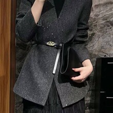 �r���p���L���|�Iϵ���������bŮ�＾��Ʒ�м��W��ƬС���L����