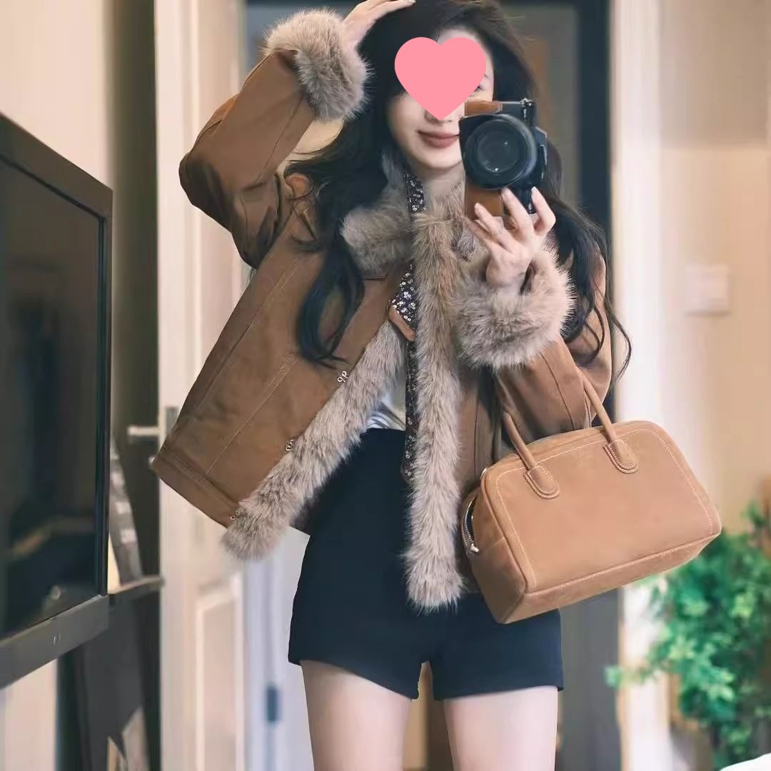 2024 새로운 달콤한 귀여운 가짜 폭스 모피 코트 여자 짧은 두꺼운 데님 모피 코트 겨울