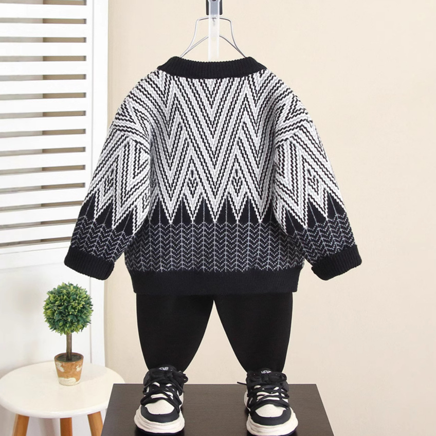 6591 suéter para niños más engrosamiento de terciopelo 2025 nuevo suéter de punto para niños de invierno camisa de fondo para niños bebé invierno