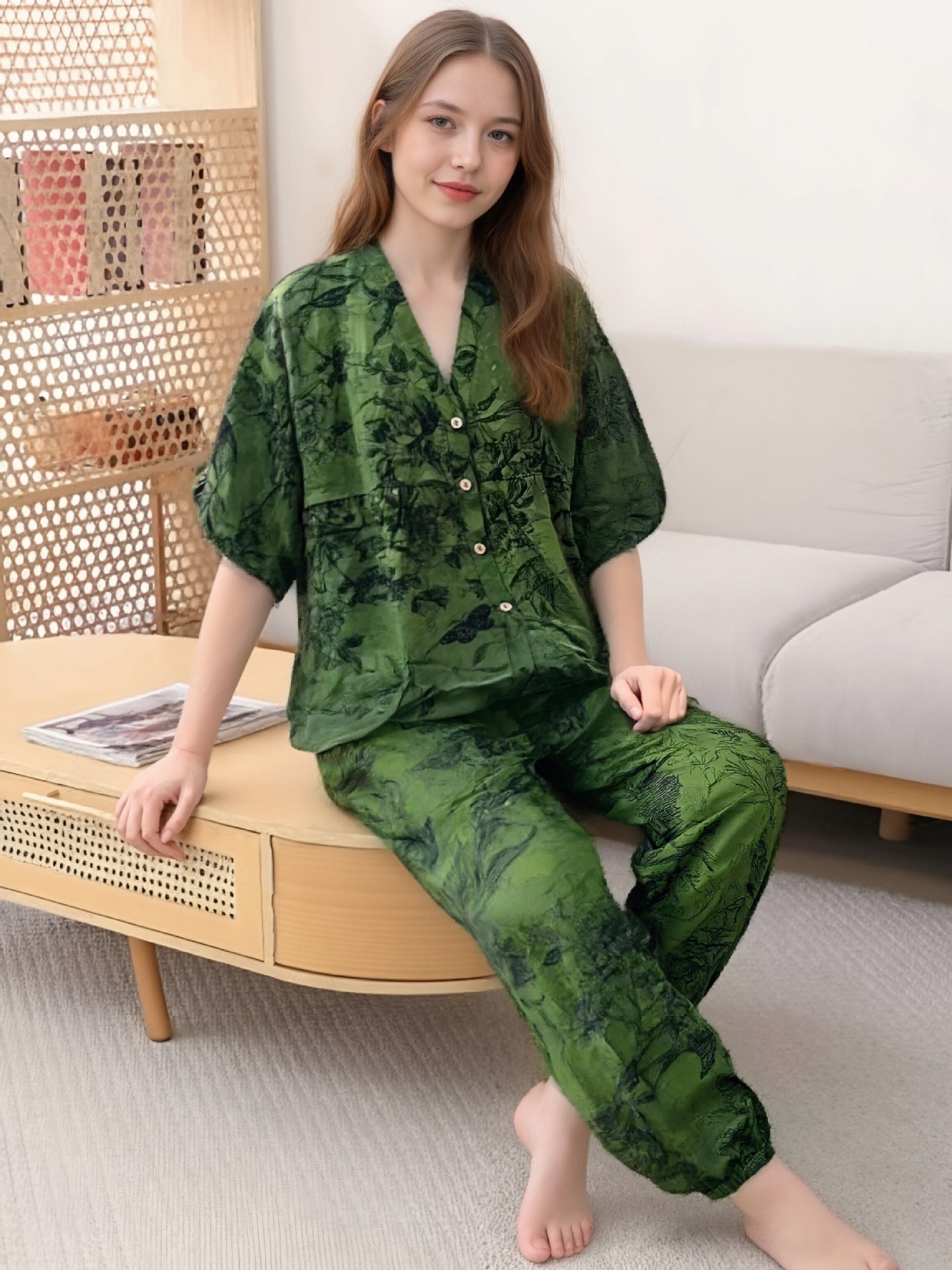Spring summer pijama, flashlight, thin set, loose fit, V-neckline