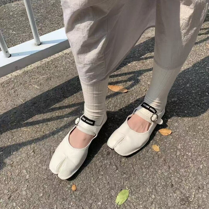 平底分趾猪蹄鞋女鞋子2025新款夏季法式复古浅口单鞋小众玛丽珍鞋|undefined
