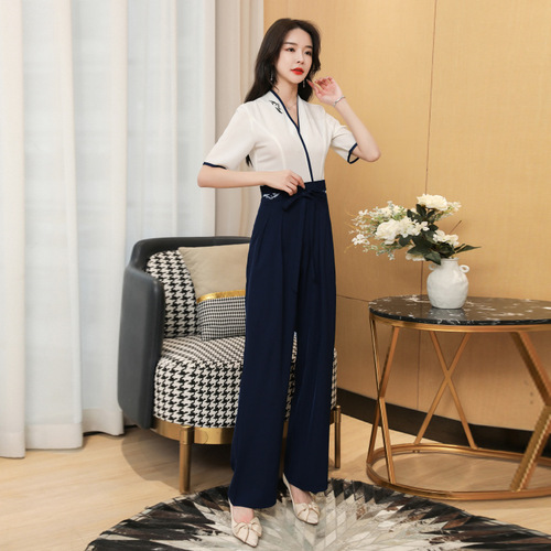 Beauty salon beautician work clothes female pedicure foot bath spa health center club technician uniform set one piece payment