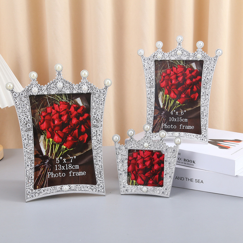 Cross-border modern personalized Crown photo frame desktop decoration simple exquisite elegant light luxury 5-inch 6-inch 7-inch