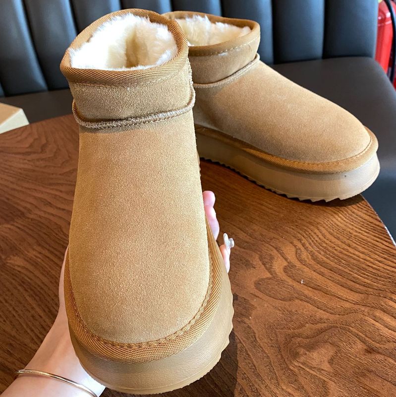 Clearance Sale Special Price 39.9 Genuine Leather Thick-Soled Snow Boots for Women 2025 Winter New Style Fleece-Lined Warm Snow Boots Women's Shoes