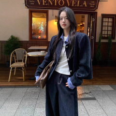 假两件格子短款外套女秋季2025新款高级松弛感慵懒粗风花呢小香风