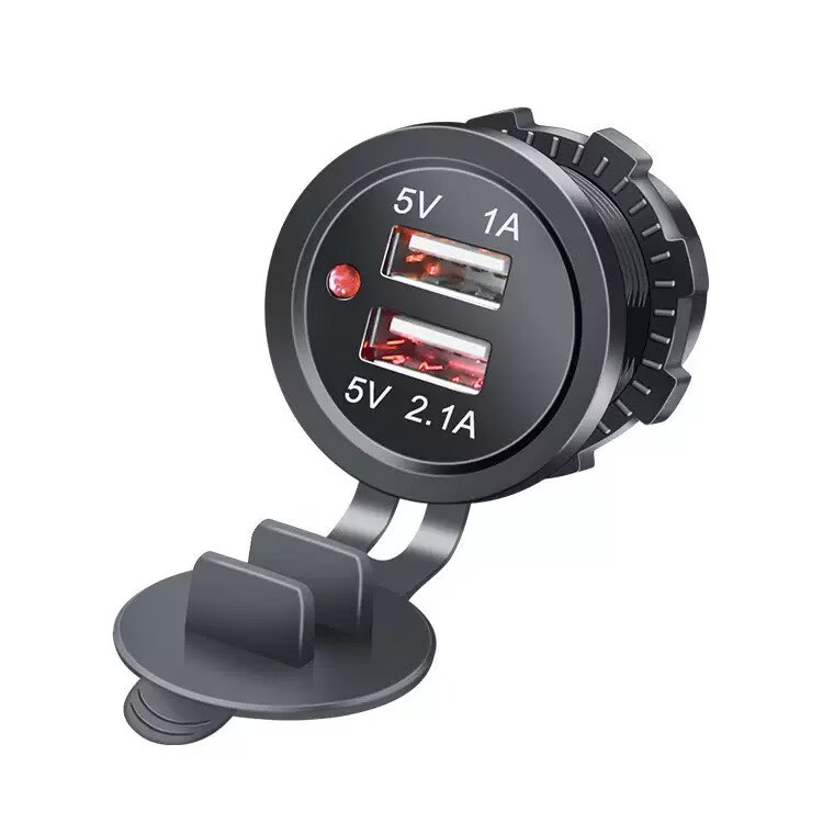 Factory Direct Supply of Modified Car Mobile Phone Charger 3.1A Dual-Port USB Fast Charging 12-24V with Light for Yacht