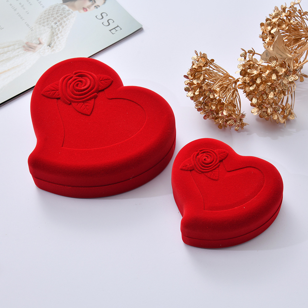 162g Weight Jewelry Boxes Classification 1 Piece Quantity Casual, Daily, Date Occasion Velvet Spray Material Heart Shape Pattern Retro Style 1 Piece Velvet Spray Retro Casual Daily Date Heart Shape Jewelry Boxes 无