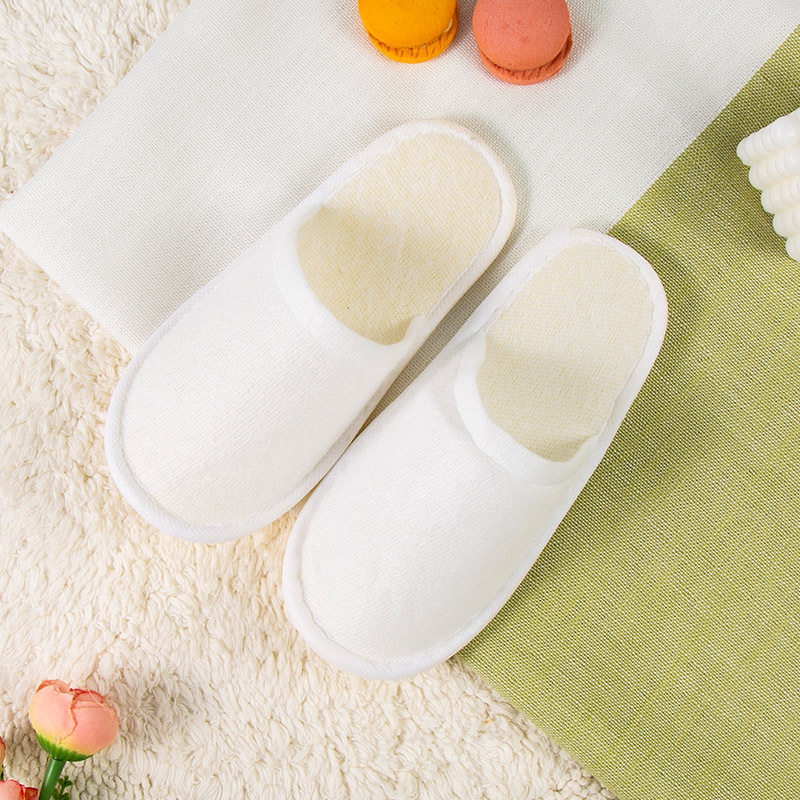 Hotel, hotel, suministros para casas de familia, pantuflas desechables, engrosamiento, hospitalidad, hogar, salón de belleza, arrastre de lana de coral especial